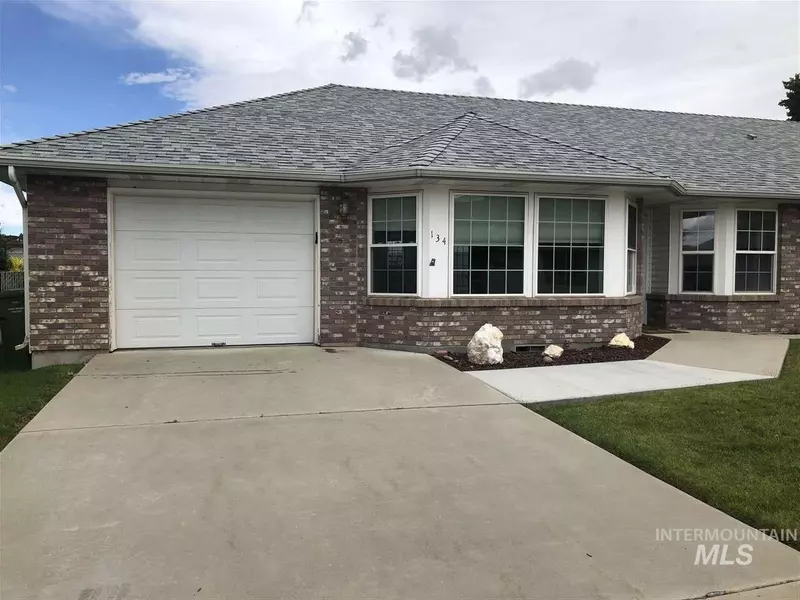 134 Country Lane Loop, Payette, ID 83661