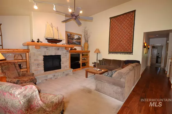 Mccall, ID 83638,1331 Hearthstone Court