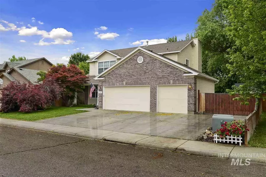 4741 N Porsche Way, Boise, ID 83713