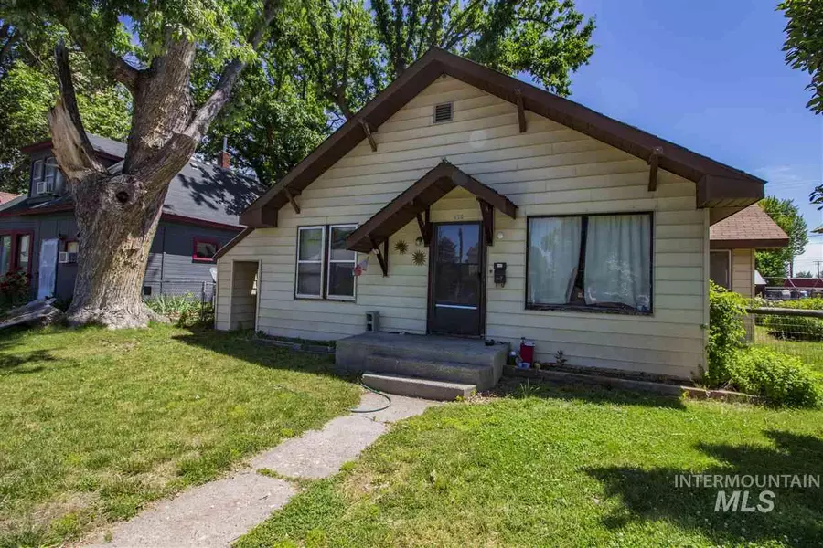 410 N 6th Street, Payette, ID 83661