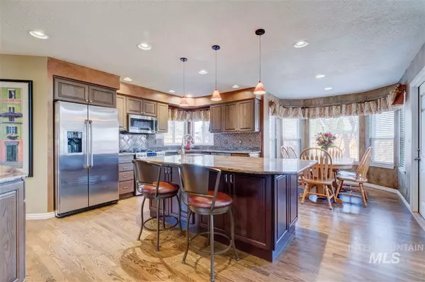 Boise, ID 83716-0000,5984 E Gateway Drive