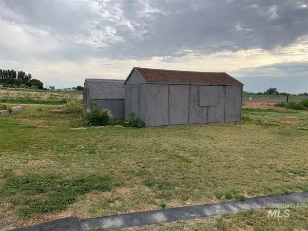 Adrian, OR 97901,786 Roswell Rd