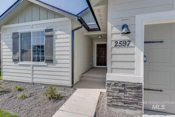 Kuna, ID 83634,2597 N Kenneth Ave