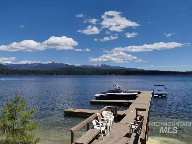 2221 Payette Drive, Mccall, ID 83638