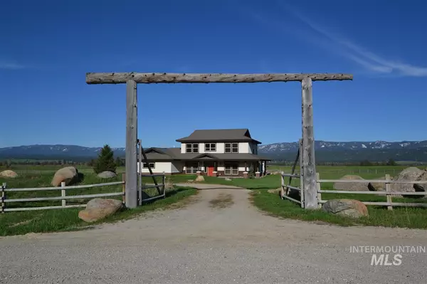 610 Cabarton Road, Cascade, ID 83611