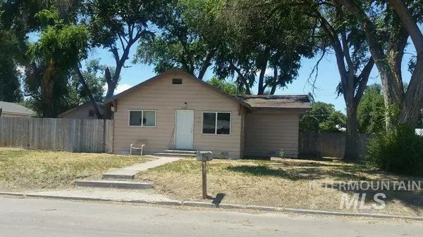 539 N 2nd St, Nyssa, OR 97913