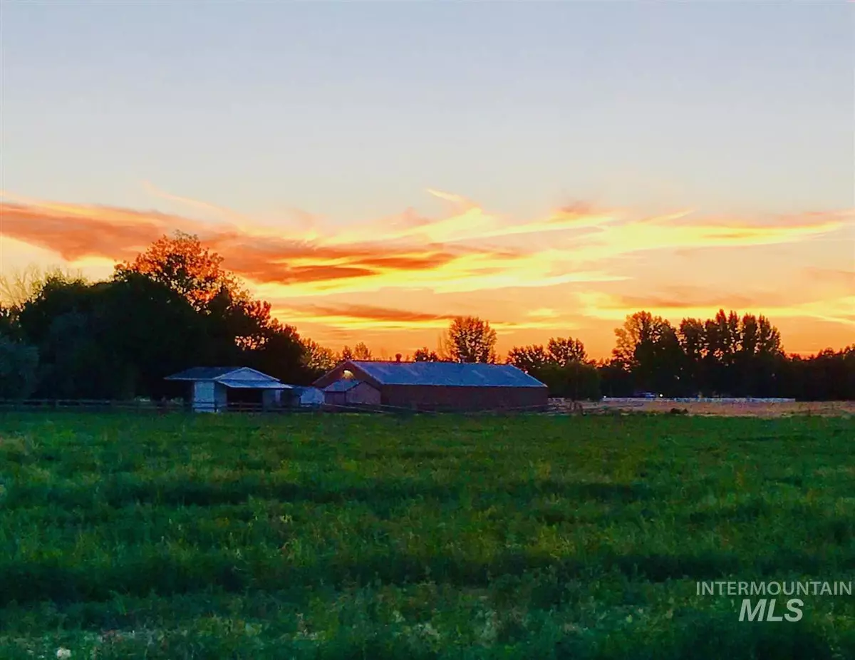 Meridian, ID 83642,3010 S Giddy Up Lane