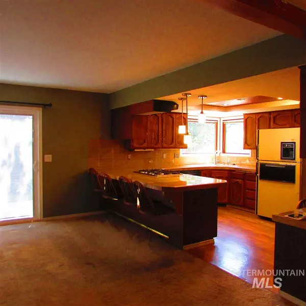 Boise, ID 83703,5787 W Gate House Ct.