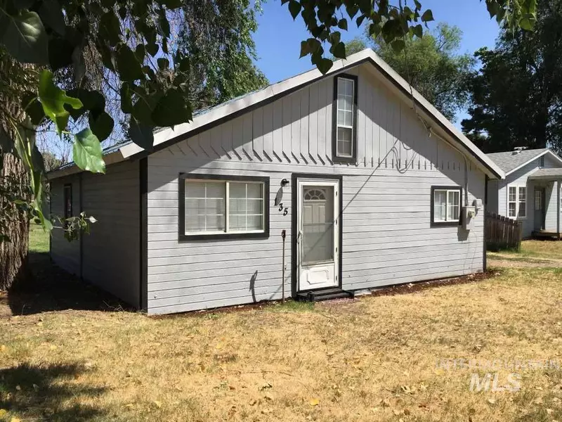 135 7th Avenue North, Payette, ID 83661