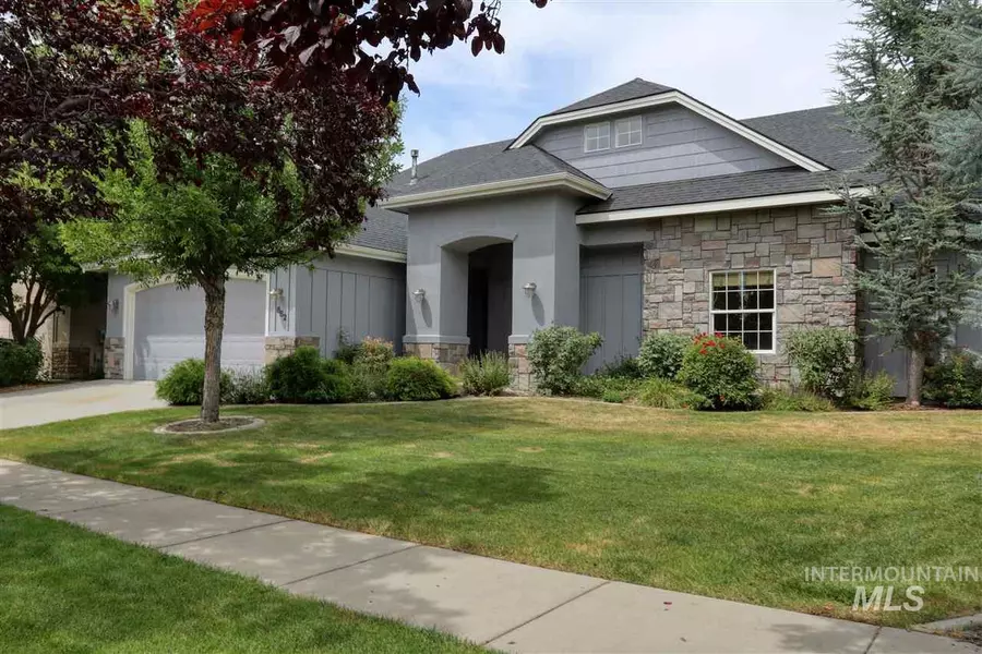 862 E Kaibab Trail Dr, Meridian, ID 83646-3773