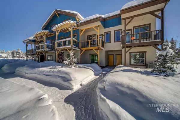 312 Broken Creek Street, Mccall, ID 83638