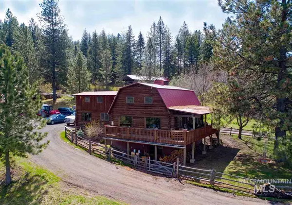 969 Loop Rd., Kendrick, ID 83537