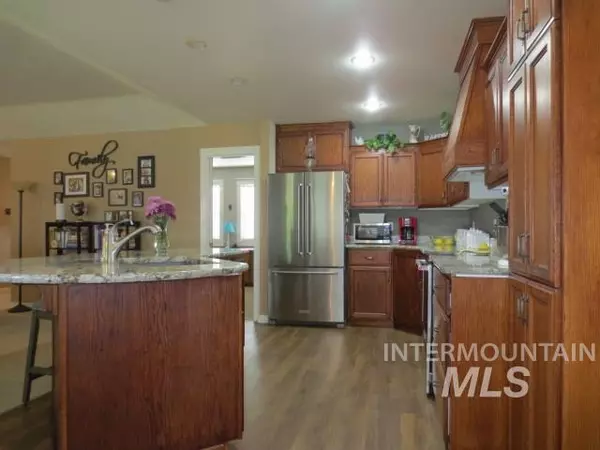 Fruitland, ID 83619,307 Crimson Circle W