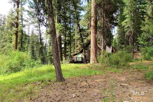 Lowman, ID 83637,34 Long Creek Dr.