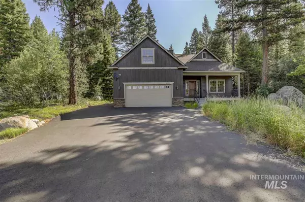 Mccall, ID 83638,1345 Majestic View Drive