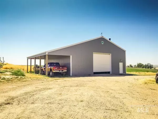 Parma, ID 83660,2500 1st Lane E