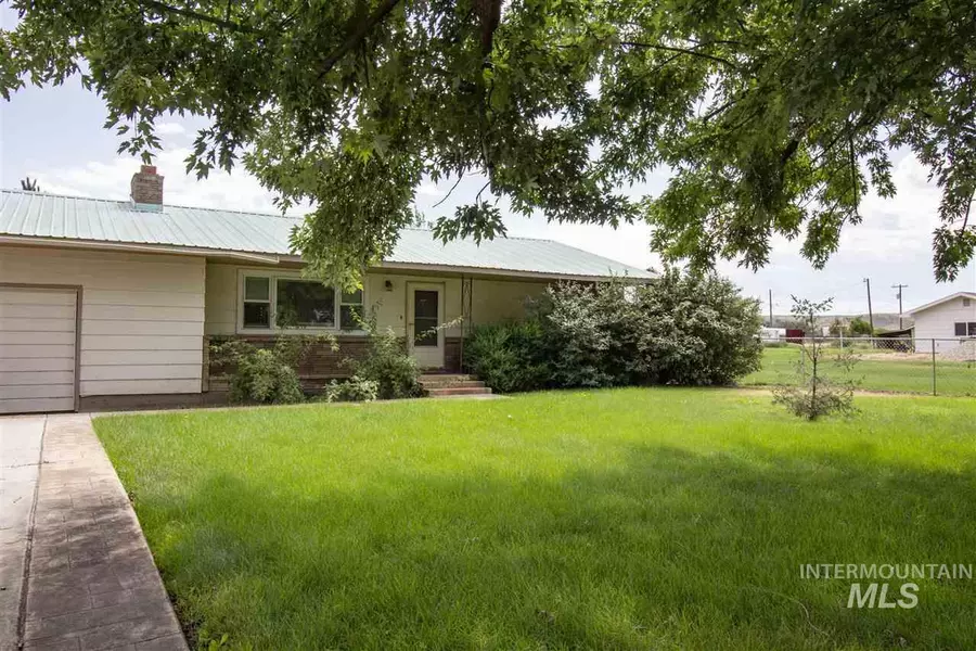 10056 N Iowa Avenue, Payette, ID 83661