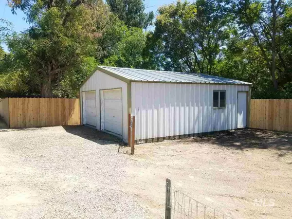 Middleton, ID 83644-5589,13 S Hawthorne