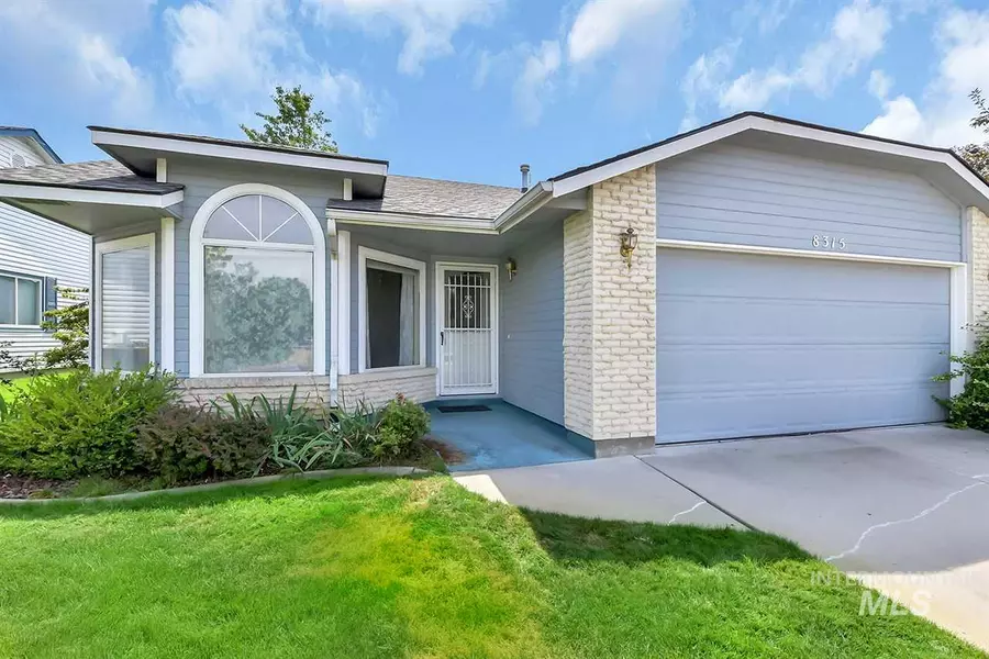 8315 W Clubhouse Ln, Garden City, ID 83714