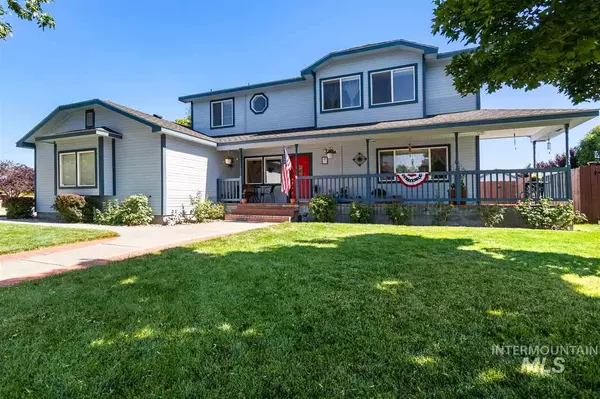 2080 N 5th E, Mountain Home, ID 83647