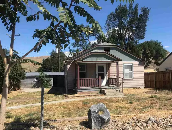 405 E Jefferson, Huntington, OR 97907