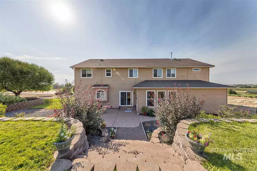 2724 Colina Ct, Parma, ID 83660