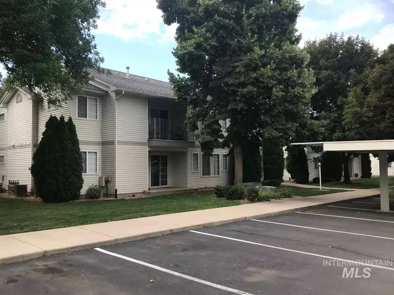 10697 W Halstead Lane, Boise, ID 83713