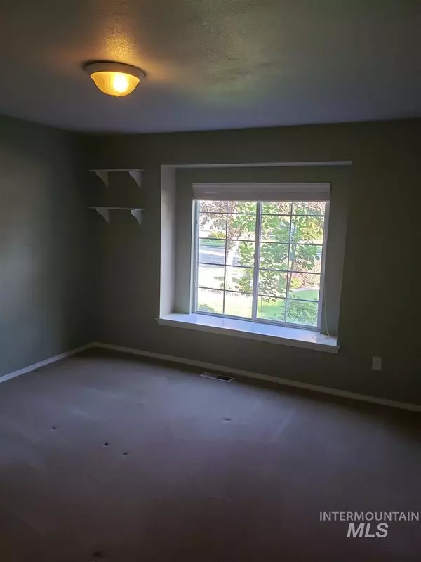Boise, ID 83713,13623 W Elmspring