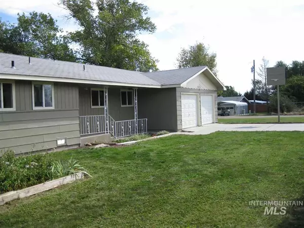 25266 Karen Dr., Middleton, ID 83644