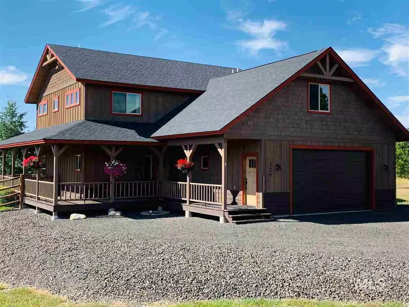 320 Moon Dr., Mccall, ID 83638