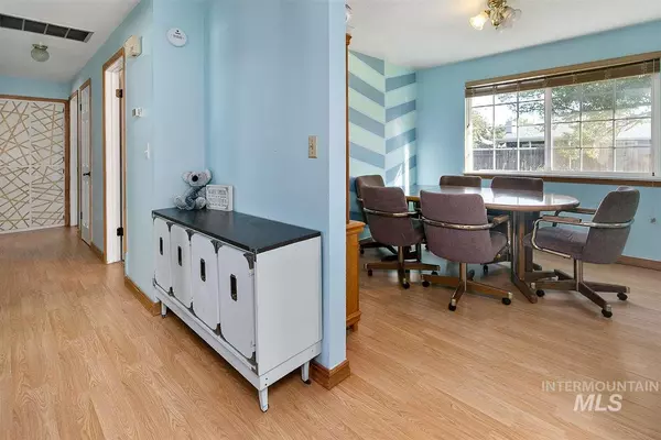 Boise, ID 83709,8085 W Mcmullen St