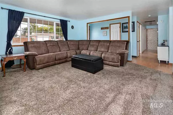 Boise, ID 83709,8085 W Mcmullen St