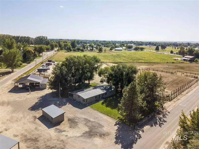 2850 N River Rd, Payette, ID 83661