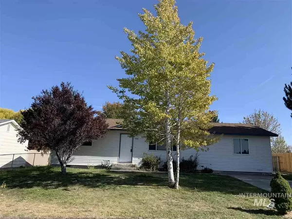 1440 Vista Drive, Gooding, ID 83330