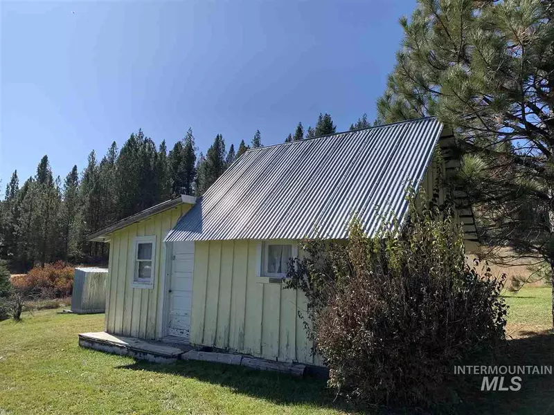 345 W Granite St, Placerville, ID 83666