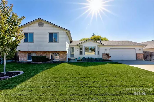 43 W Chrisfield Drive, Meridian, ID 83646