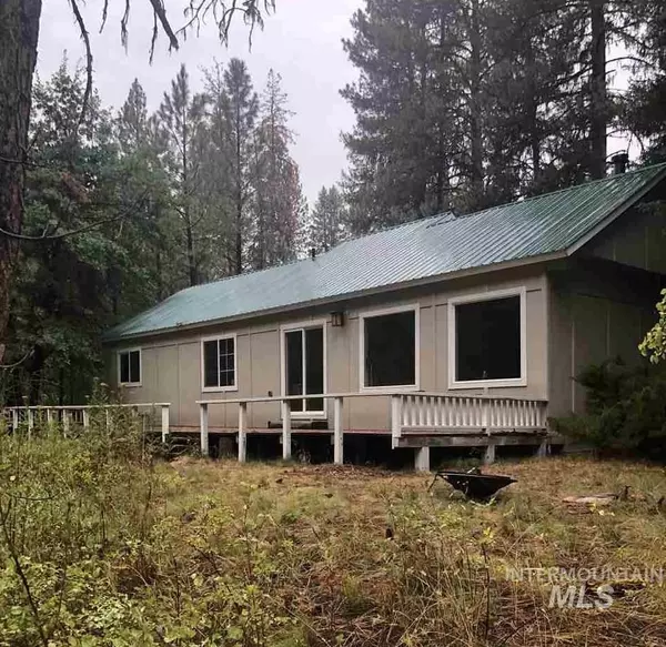 Lowman, ID 83637,26 River Front Rd