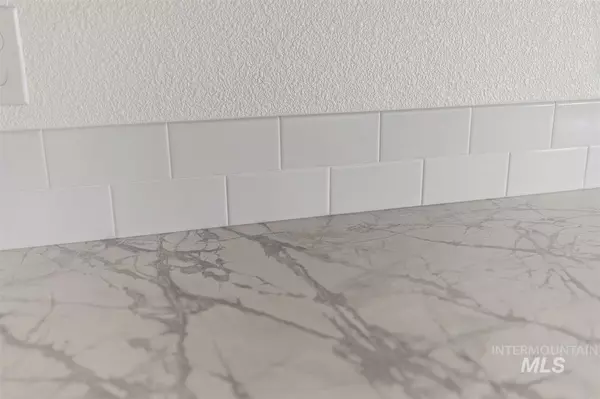 Kuna, ID 83634,1618 N Pewter Ave