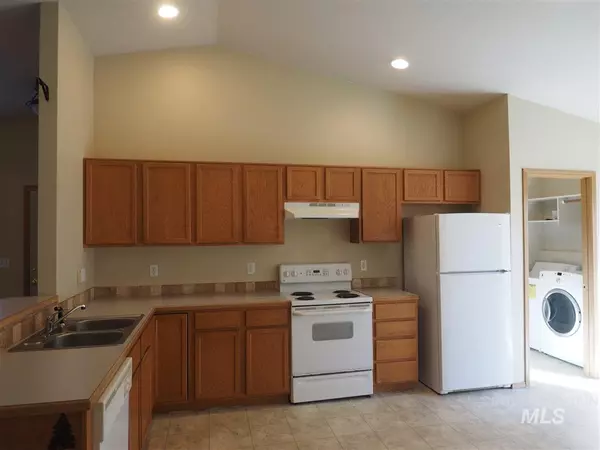 Mccall, ID 83638,406 Virginia Boulevard