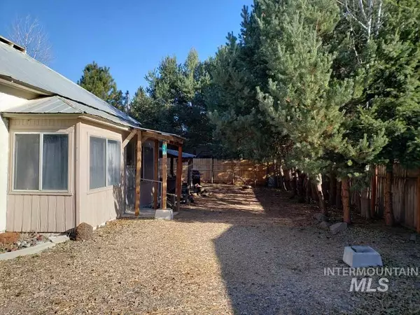 Midvale, ID 83645,130 N Weiser St