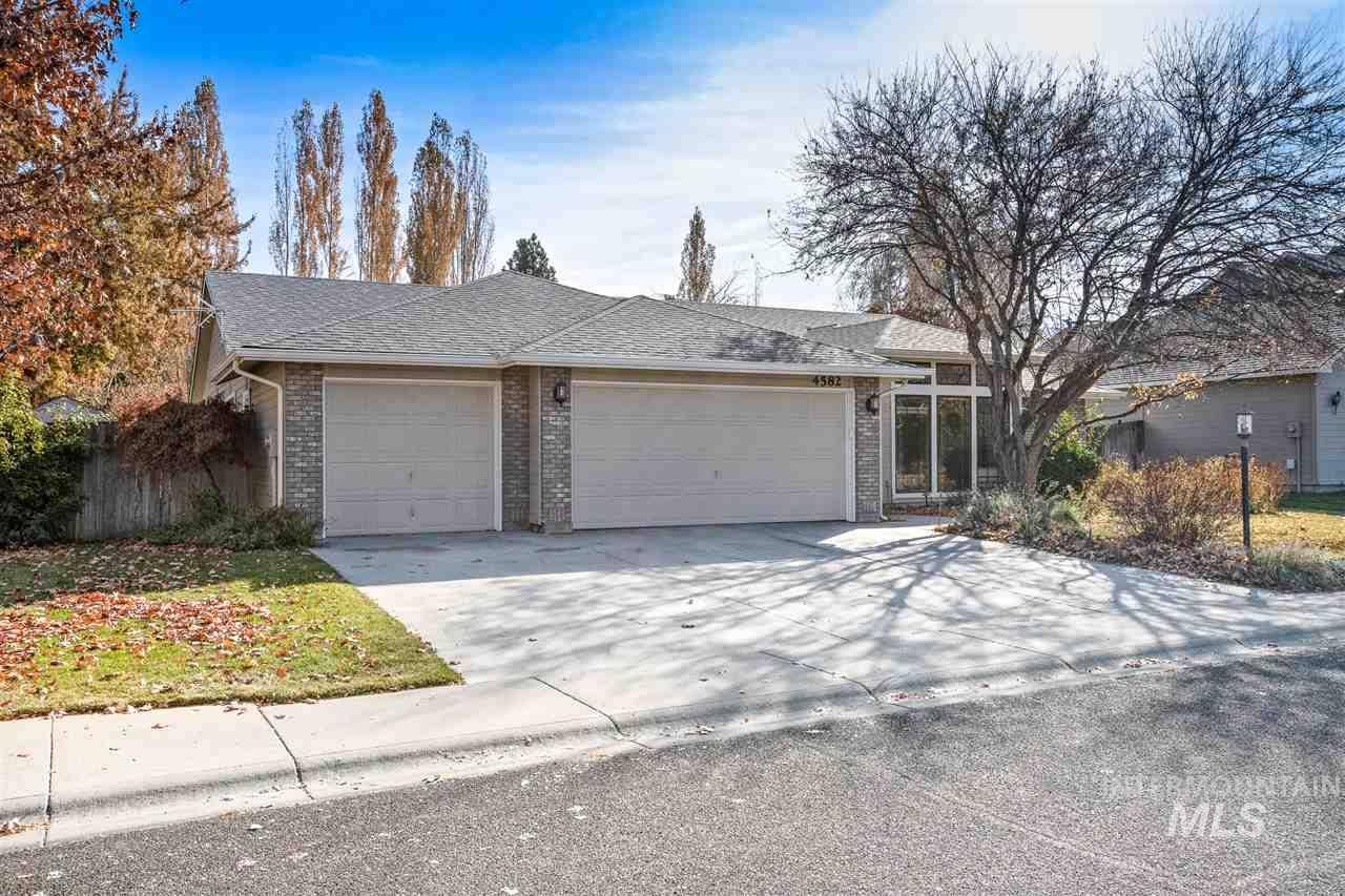 Boise, ID 83704,4582 N Fieldcrest Way