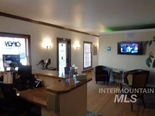 Twin Falls, ID 83301,365 N Blue Lakes Blvd