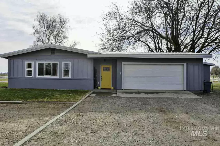 7675 Elmore Rd, Fruitland, ID 83619