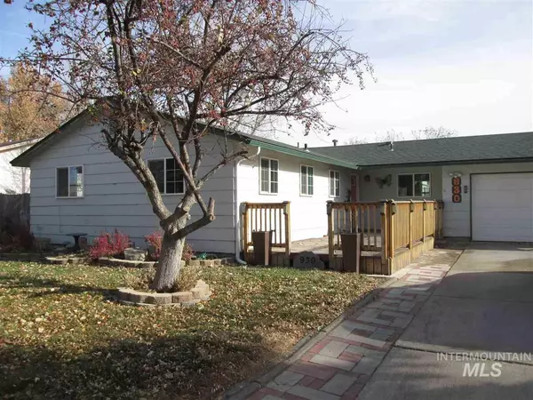 Mountain Home, ID 83647,930 N 10th E