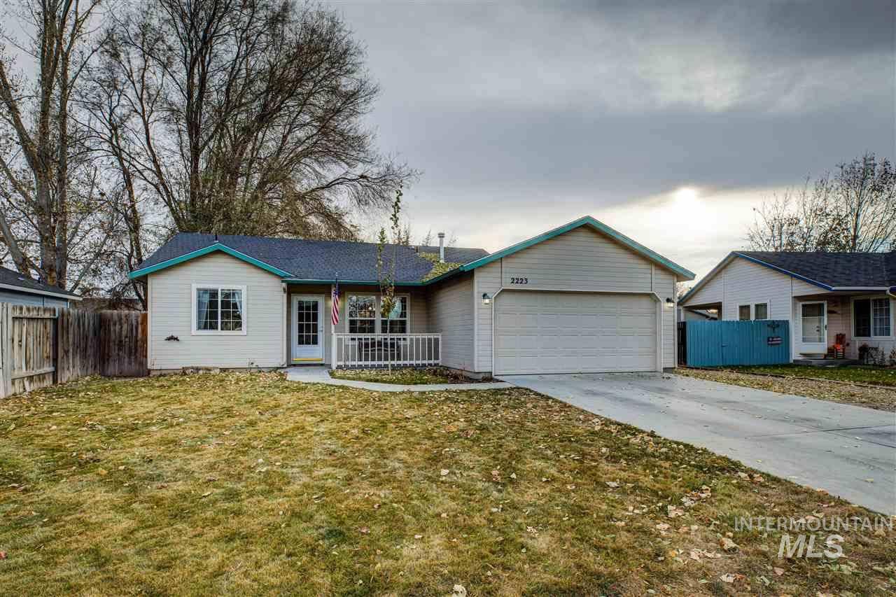 2223 Stewart Ave, Nampa, ID 83686