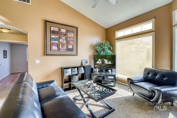 Kuna, ID 83634,536 Wild Lilac Ct.