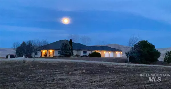 Payette, ID 83661,10230 Payette Heights Rd