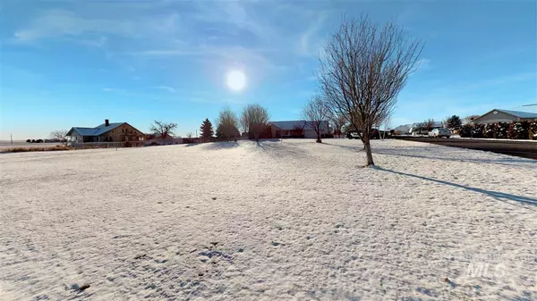 Buhl, ID 83316,4196 N 1572 E