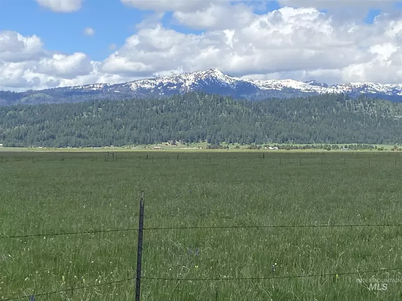 TBD Gatfield Rd, Cascade, ID 83611