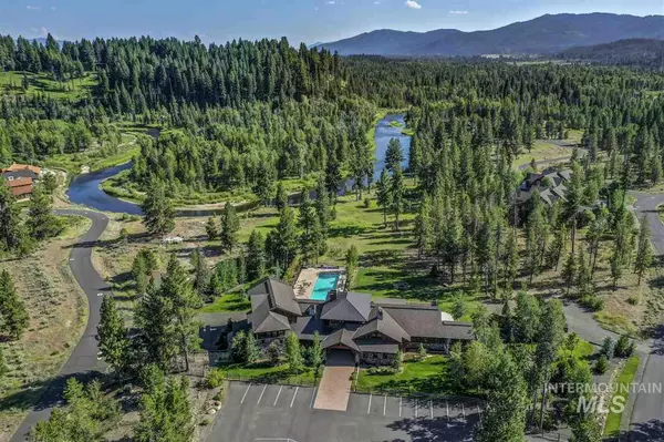 Mccall, ID 83638,11 Wakerrobin Circle